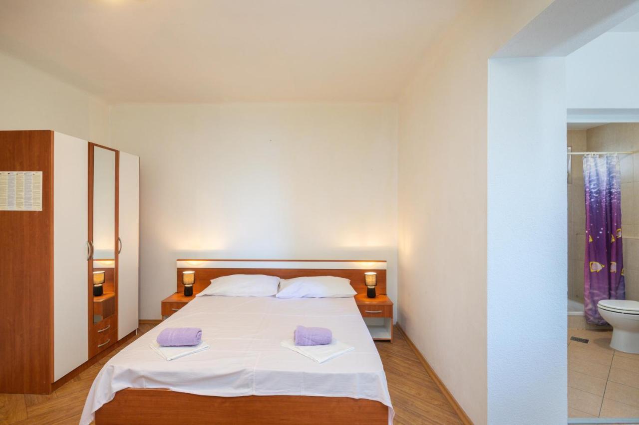 Beach Apartments "Bili Cvitak" Duce Exterior photo
