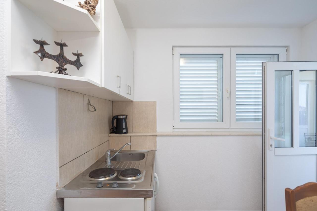 Beach Apartments "Bili Cvitak" Duce Exterior photo